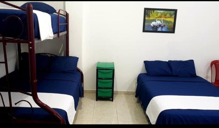 Hostal Playa Imperial Manta Luaran gambar